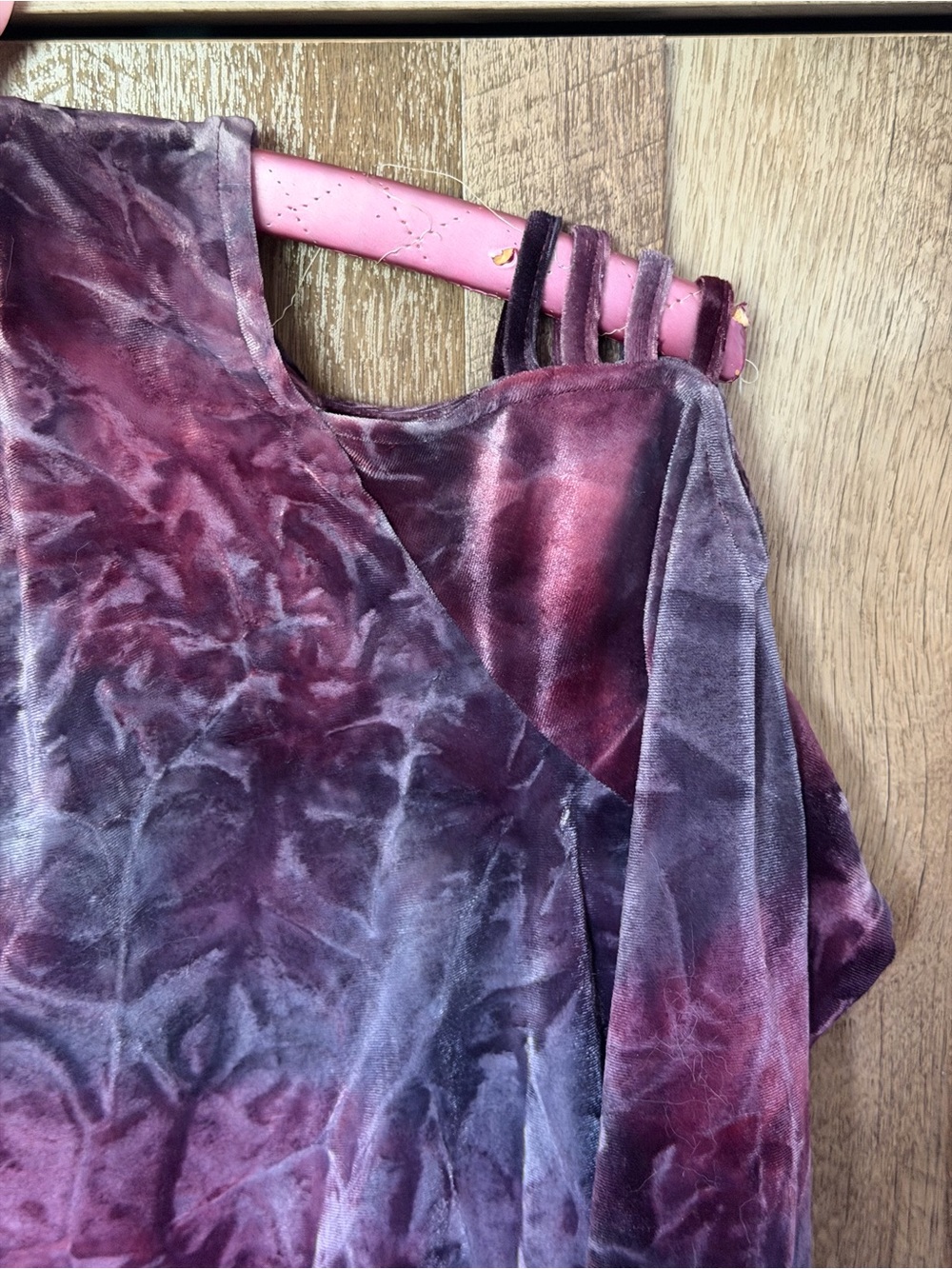 Women’s Purple Tie-Dye Crushed Velvet Cold-Shoulder Top - Picture 13 of 15